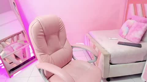 Violetta online show from November 3, 3:57 pm