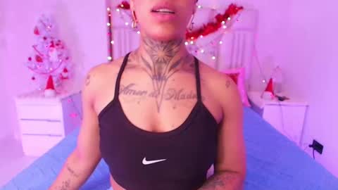 Aura  online show from December 2, 11:52 am