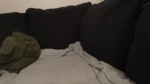     online show from November 11, 7:10 am