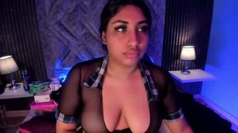 GABRIELA LOPEZ online show from March 5, 4:02 am