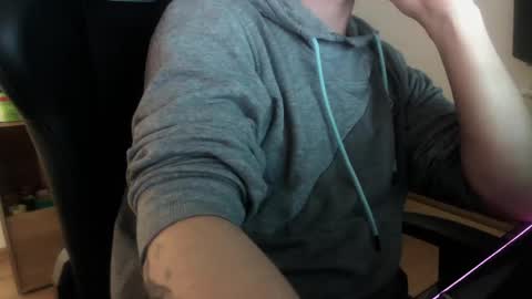 Chriz online show from December 7, 7:16 pm