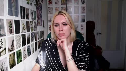 Capricious Scorpio Afa online show from April 11, 12:53 pm