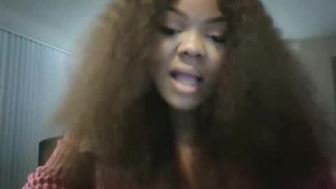 caramel_sexy4u online show from November 22, 4:44 am