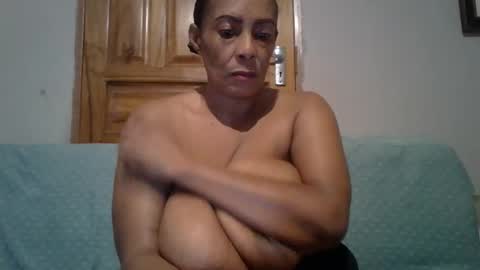 candylious81 online show from April 17, 1:19 am