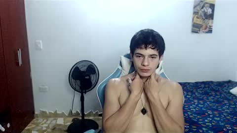 carapalida9008 online show from November 29, 10:50 pm