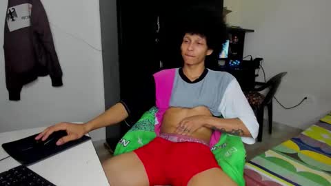 Carlos and Cristian  online show from October 11, 9:07 pm