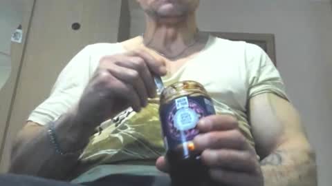 Laz online show from February 14, 7:38 pm