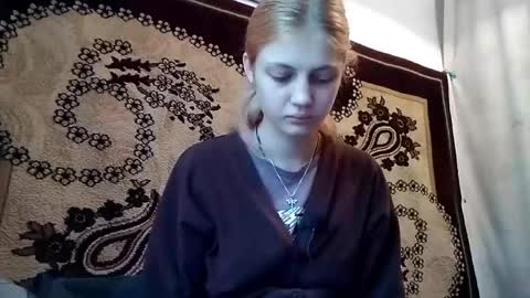 Kira online show from May 13, 2:54 am