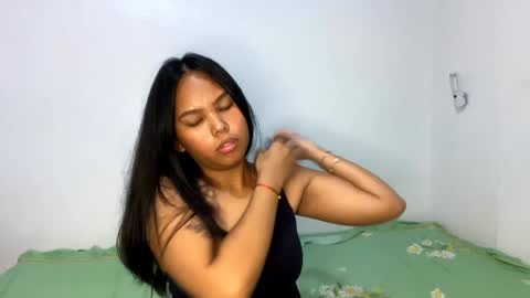 Cassie online show from April 19, 3:02 pm