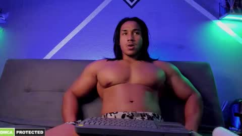 Snapshot of carl_smithh chatting on October 1, 3:16 am Carl online show from October 1, 3:16 am