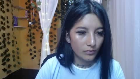carla_999 online show from April 20, 1:47 pm