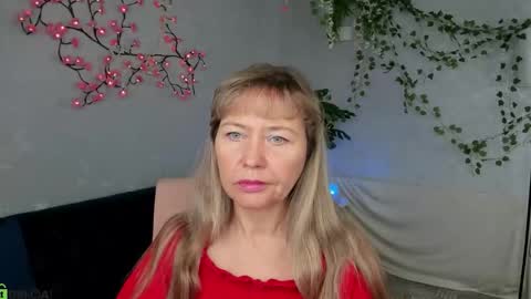 Carla Vogue online show from December 4, 10:15 am