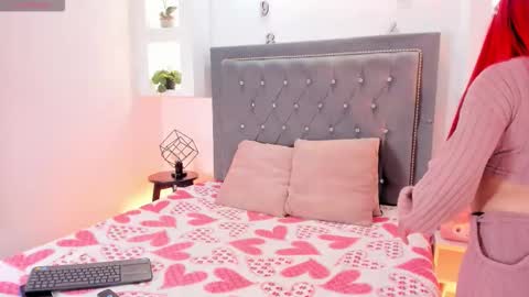 Carla Wet18 online show from November 30, 8:27 pm