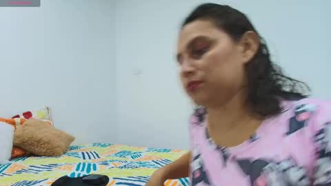 carlaantonellii online show from April 21, 4:08 am