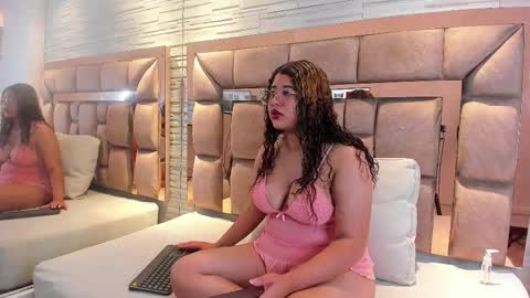  EMILY  online show from October 23, 11:44 am
