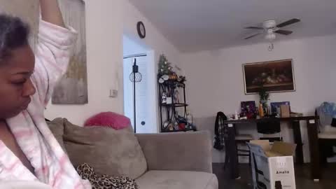 Carlie online show from January 14, 12:13 pm