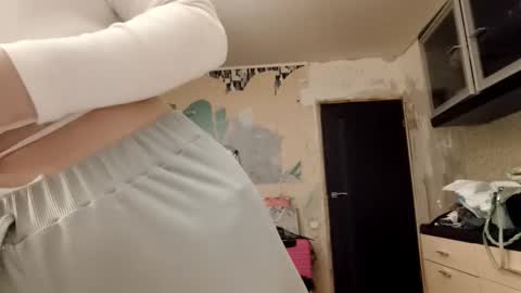 Jessie online show from March 1, 3:00 am