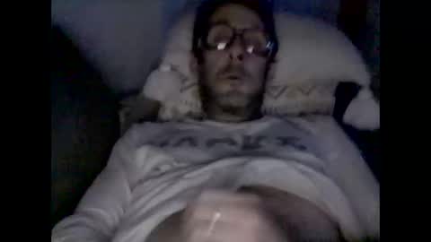 Snapshot of carlitito1 chatting on December 18, 11:51 pm carlitito1 online show from December 18, 11:51 pm