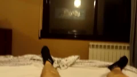 Snapshot of carlitito1 chatting on September 19, 6:28 am carlitito1 online show from September 19, 6:28 am