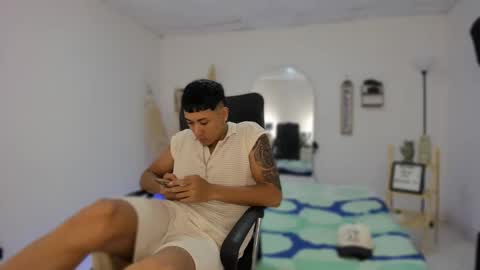 master online show from October 26, 2:39 pm