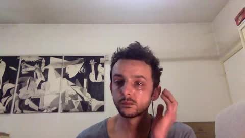 Snapshot of carlos037tm chatting on March 10, 5:50 pm Carlos online show from March 10, 5:50 pm