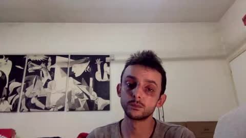 Snapshot of carlos037tm chatting on February 10, 9:58 pm Carlos online show from February 10, 9:58 pm