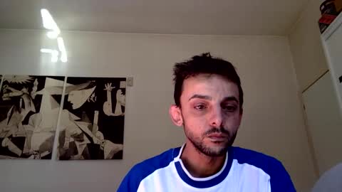 Snapshot of carlos037tm chatting on October 8, 11:49 am Carlos online show from October 8, 11:49 am