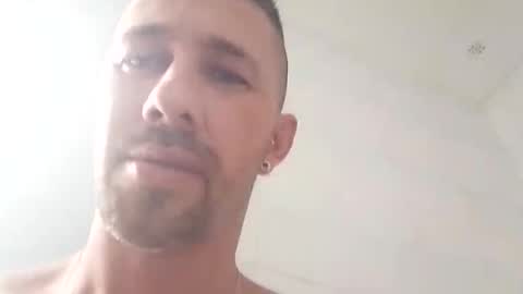 carloscadiz11 online show from October 4, 1:53 pm