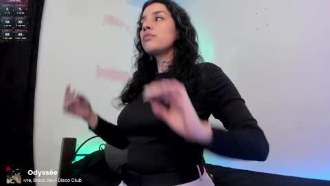 Snapshot of carmesix__ chatting on December 19, 11:35 pm carmesix__ online show from December 19, 11:35 pm