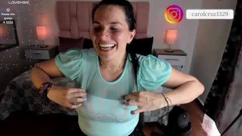 Carol  Cruz online show from March 7, 7:38 pm