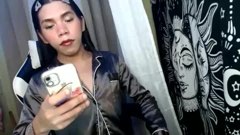 Carolina online show from February 15, 10:11 am