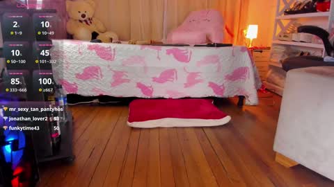 Carol online show from February 28, 1:25 pm