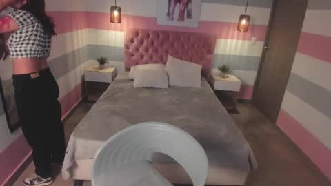 Carol  online show from February 17, 1:22 pm