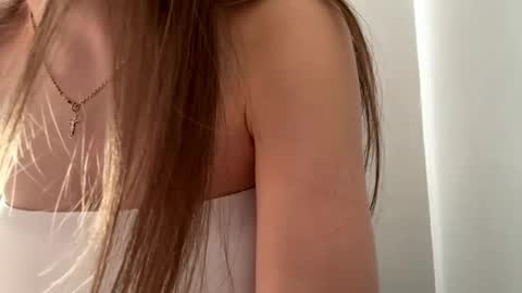 Lisa online show from March 30, 7:08 am