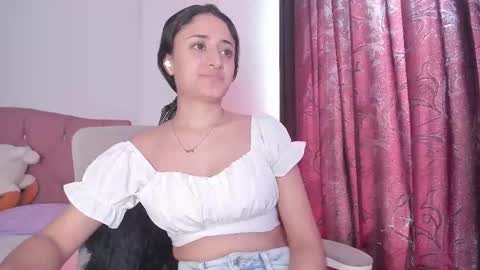 Caroline online show from December 2, 5:55 pm