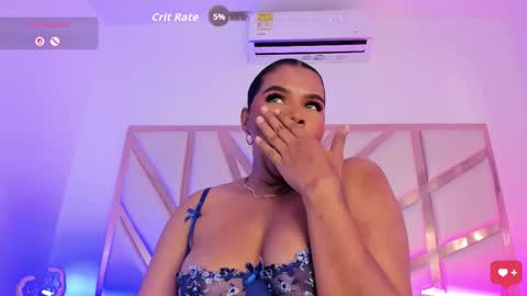Snapshot of carolina_evannss chatting on October 18, 1:26 pm carolina_evannss online show from October 18, 1:26 pm