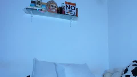 CarolinaM online show from November 1, 3:55 pm