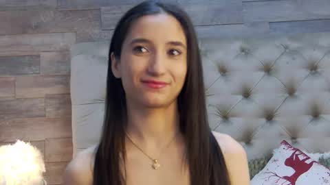 carolinahart online show from December 23, 8:42 am