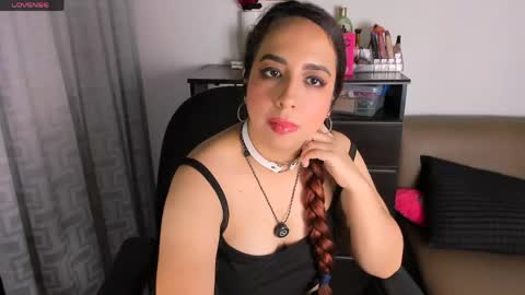 carolina online show from April 12, 2:26 am