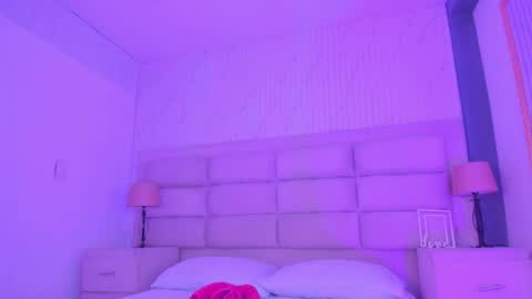 Caroline online show from March 4, 12:57 pm