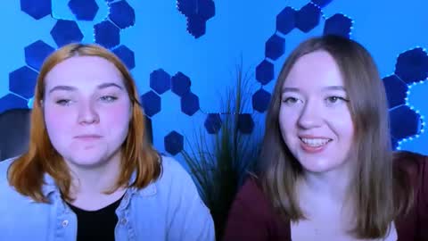 casey_meow_ online show from February 27, 10:30 am