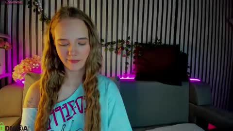 Casey sweeet online show from February 19, 9:08 am