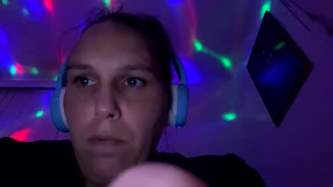 Cash Couple online show from October 22, 12:36 am