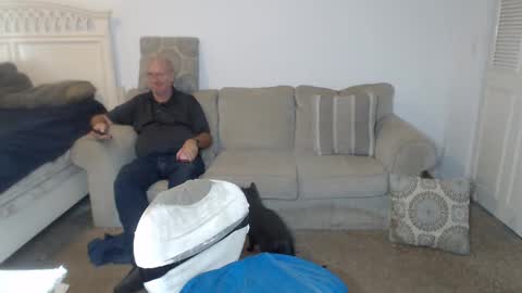 Snapshot of casinocam chatting on March 8, 5:01 pm CasinoCam online show from March 8, 5:01 pm
