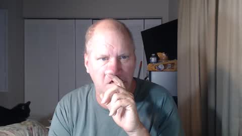 Snapshot of casinocam chatting on September 29, 5:17 am CasinoCam online show from September 29, 5:17 am