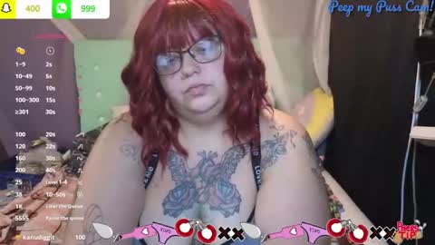 Snapshot of casserole_bbw chatting on October 13, 10:06 am Casserole bbw online show from October 13, 10:06 am