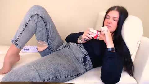 Snapshot of cassidy_one chatting on September 16, 3:41 am Anna online show from September 16, 3:41 am