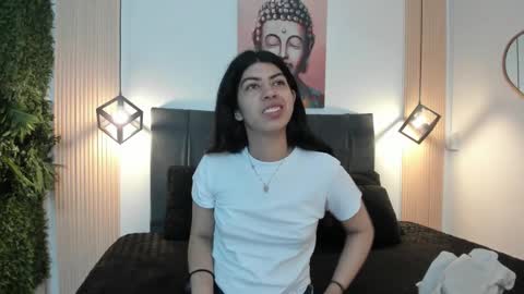 cassie_bloom online show from February 1, 3:25 am