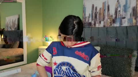 cassie_bloom online show from April 7, 3:19 am