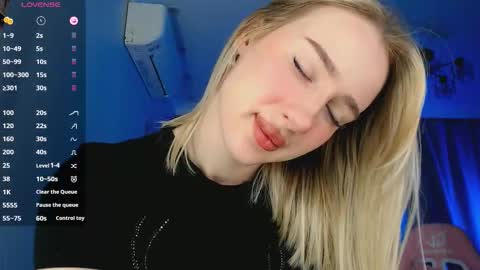 Cassy Hunter online show from November 25, 5:17 am